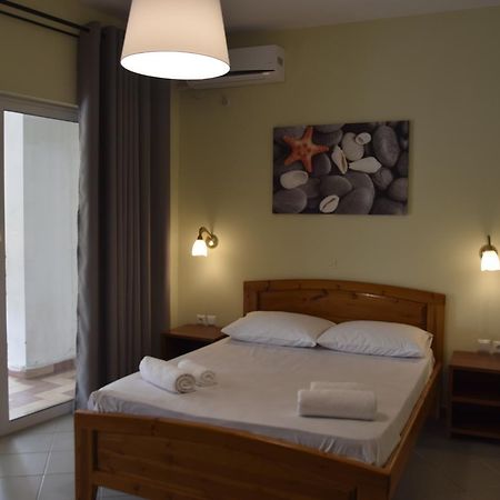 Zotos Apartment Himare Exterior foto